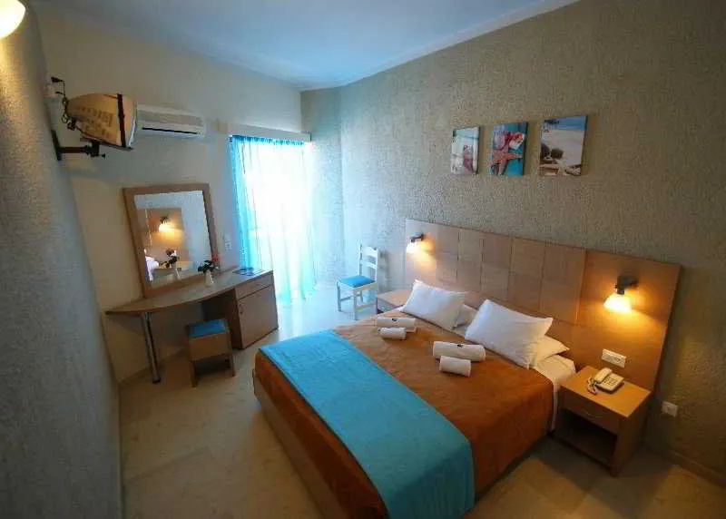 Hotel Cooee Albatros - Image 1