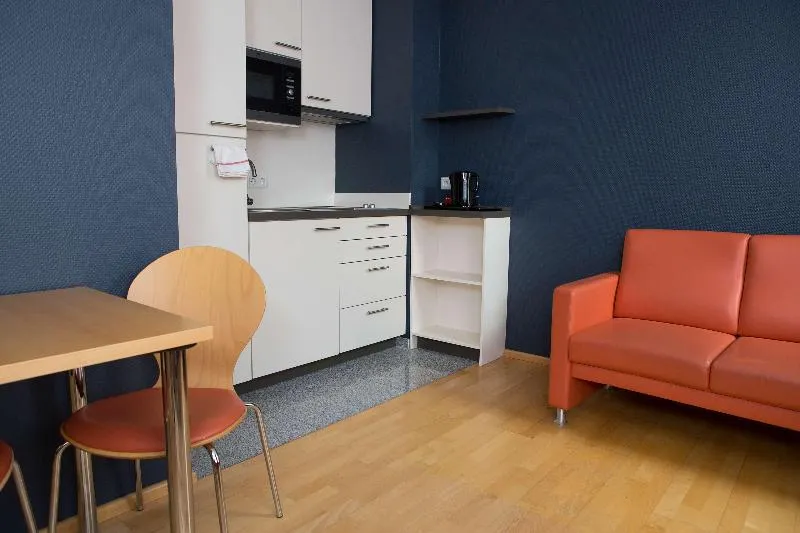 Best Western Plus City Hotel - Image 1