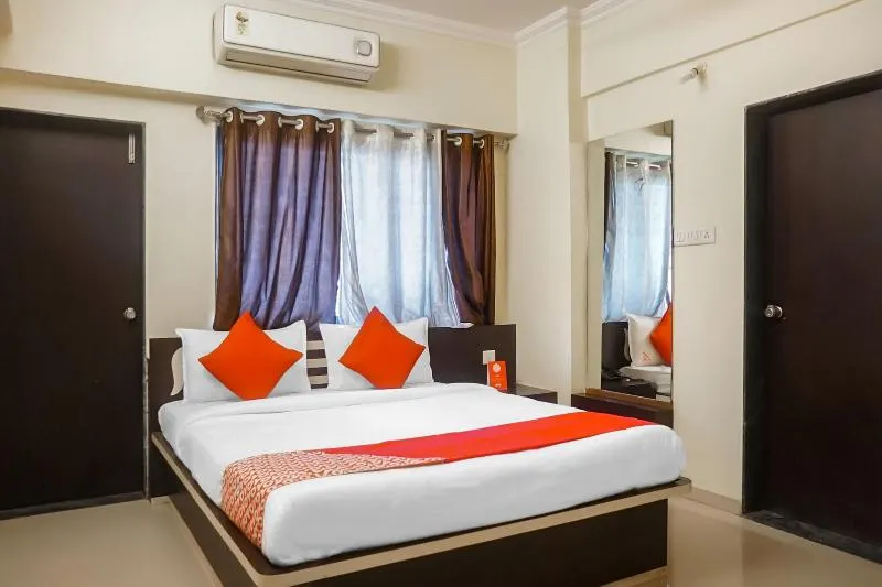 OYO 17121 Hotel Yashraj Inn - Image 1