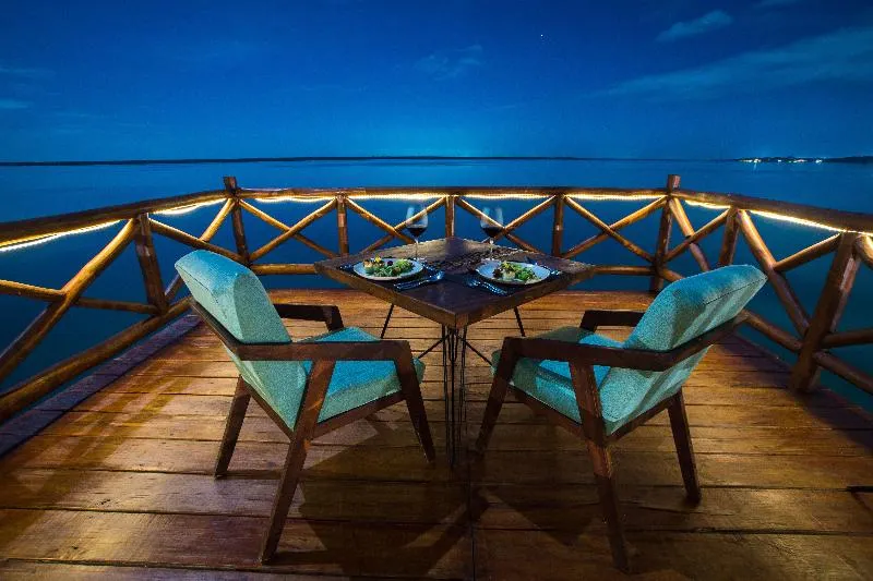 Mia Bacalar Luxury Resort & Spa - Image 1