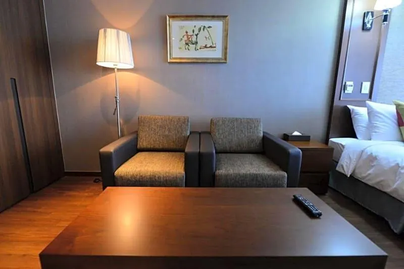 Value Hotel Worldwide Suwon - Image 1
