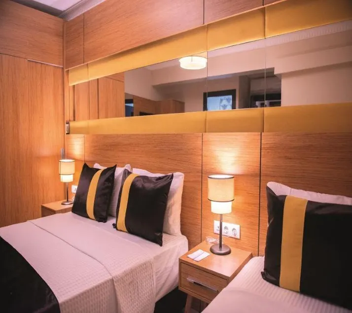 Karamans Sirkeci Suites Hotel - Image 1