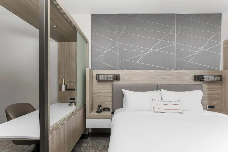 Springhill Suites Auburn - Image 1