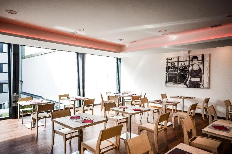 Fasthotel Linate - Image 1