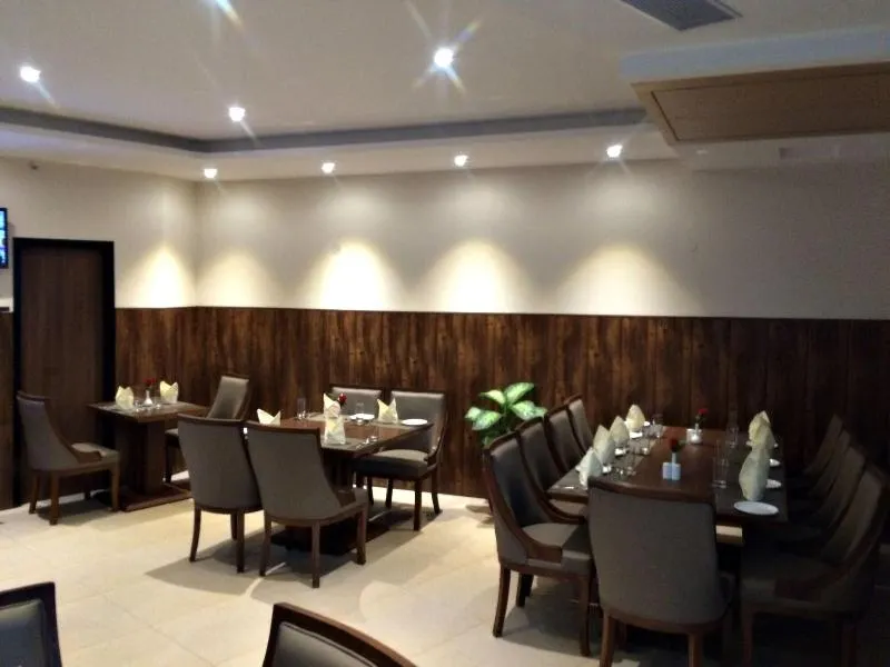 Fairvacanze Inns & Suites - Image 1