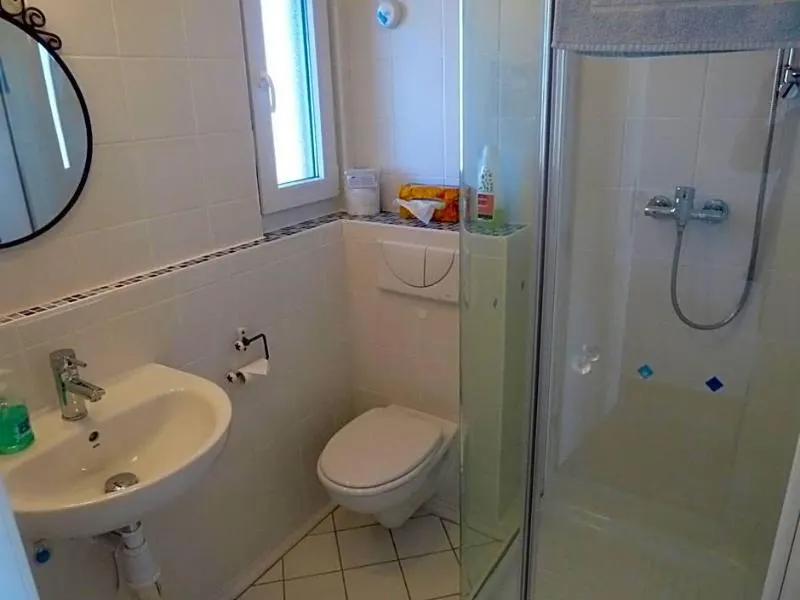 Hostal Albergue Moratinos - Image 1