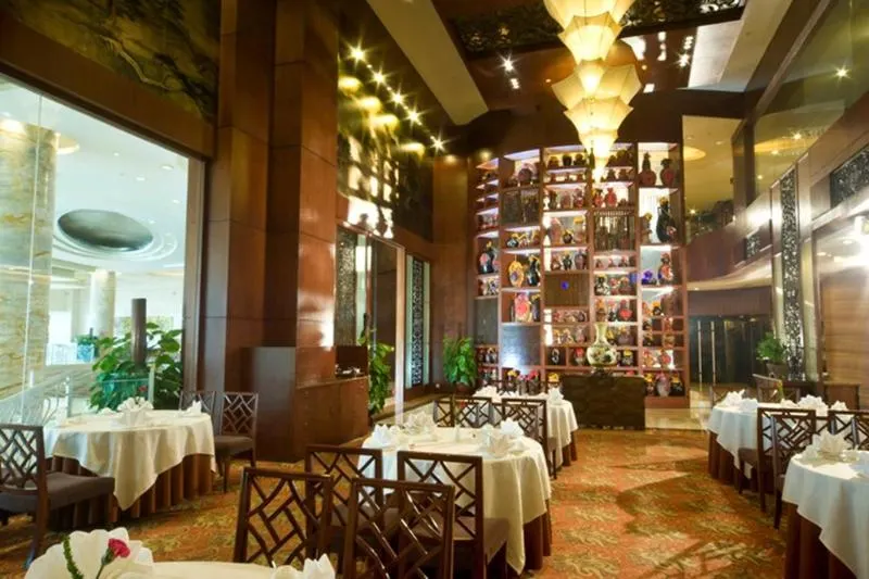 Hotel Fortuna - Image 1