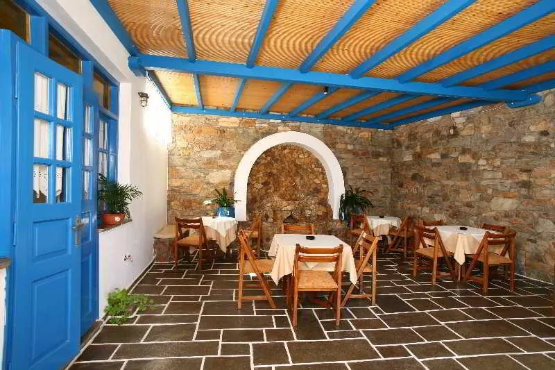 Poseidon Hotel - Image 1