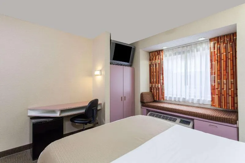 Cedar Bluff Inn - Image 1