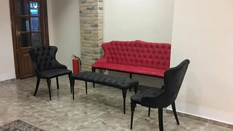 Antikhan Hotel - Image 1
