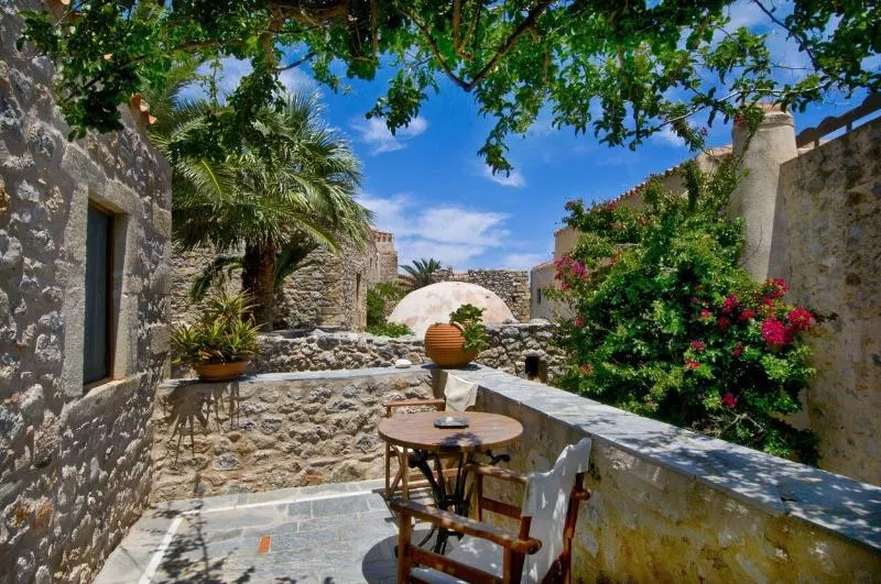 ArdamisTraditional Guest Houses - Image 1