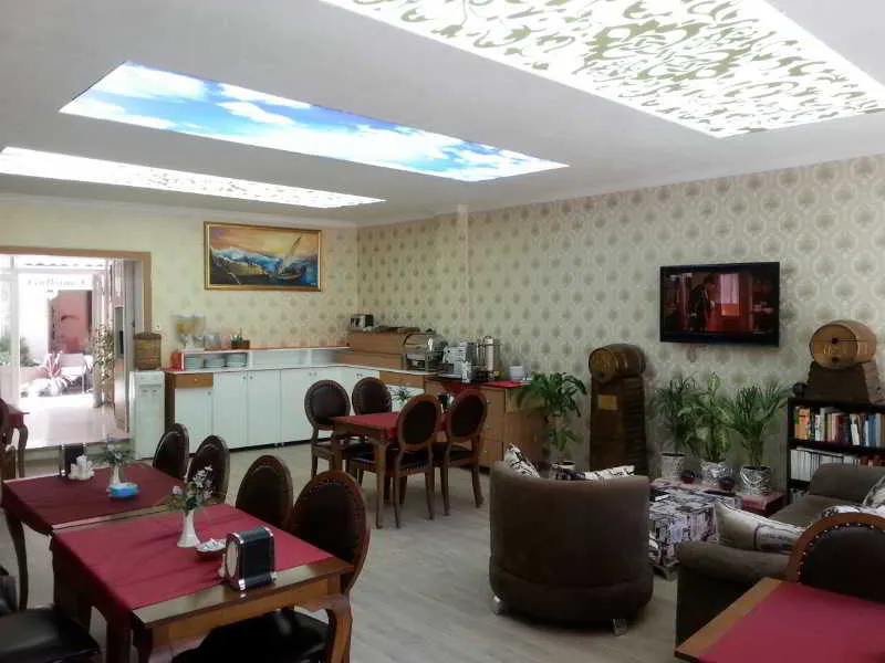 Preferred Hotel Old City - Image 1