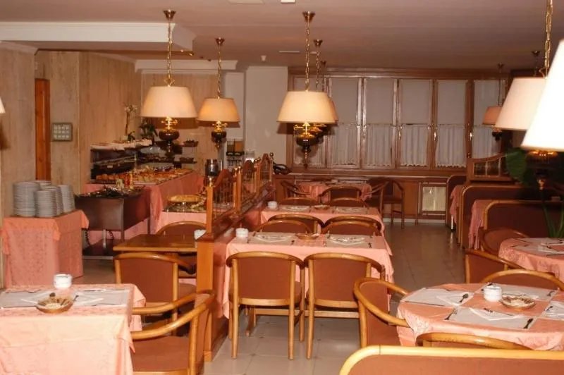 Petit la Creu - Image 1