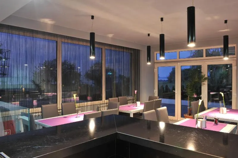 Mizuumi Boutique Hotel - Image 1