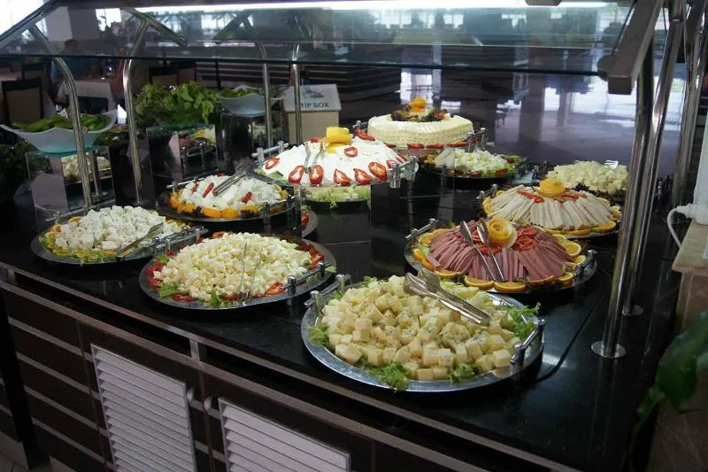 Grand Cortez Resort & Spa - Image 1
