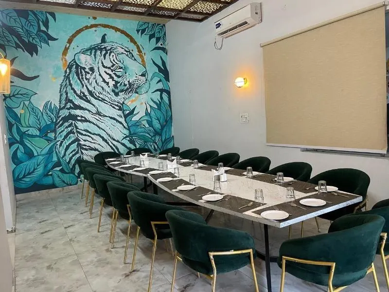 Hotel Indo Tiger - Image 1