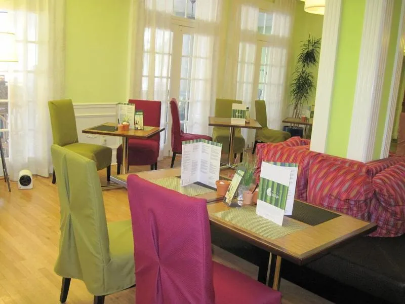 The Exchange Hotel - Image 1