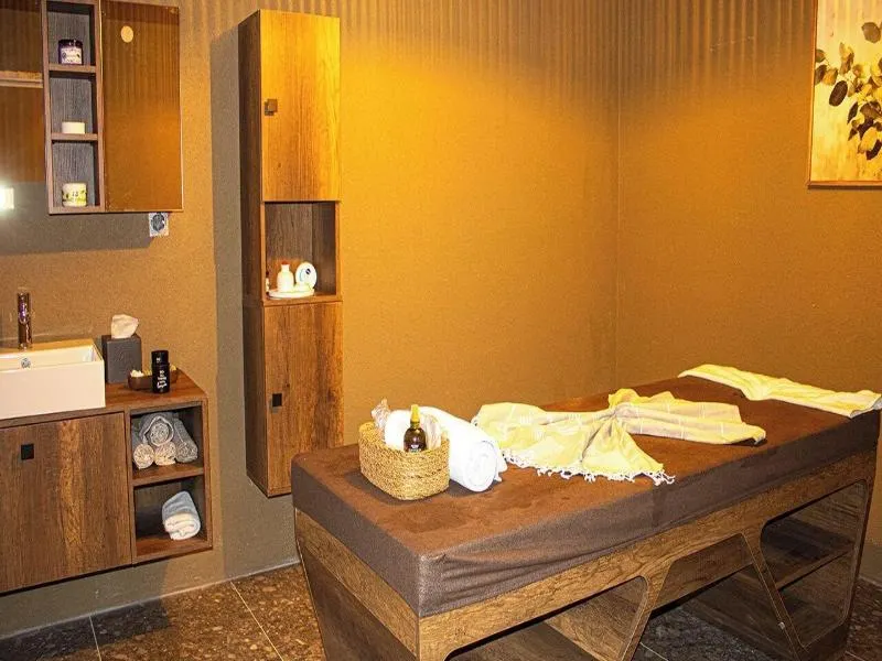 216 North Hotel & Wellness-Spa - Image 1