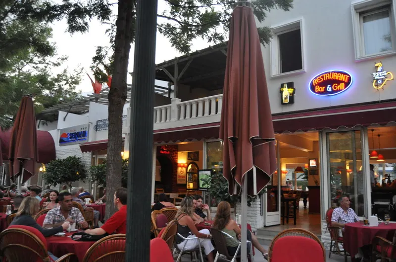 Serhan Hotel - Image 1