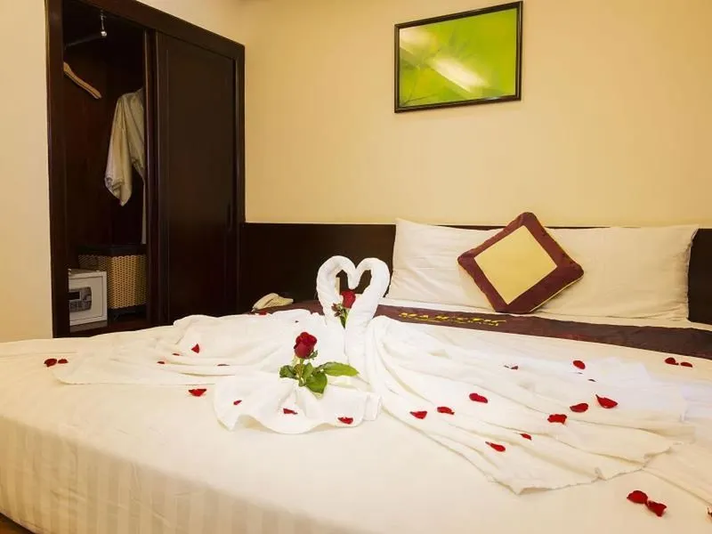 Majestic Nha Trang Hotel - Image 1