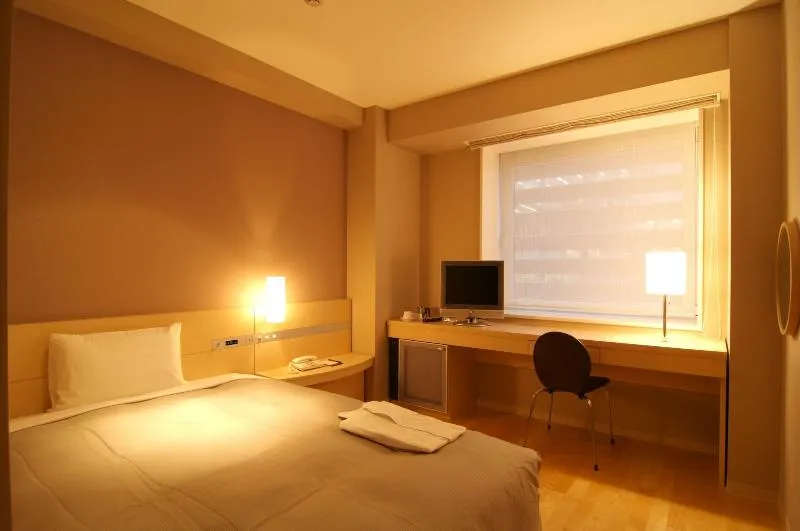 Library Hotel Higashi Nibancho - Image 1