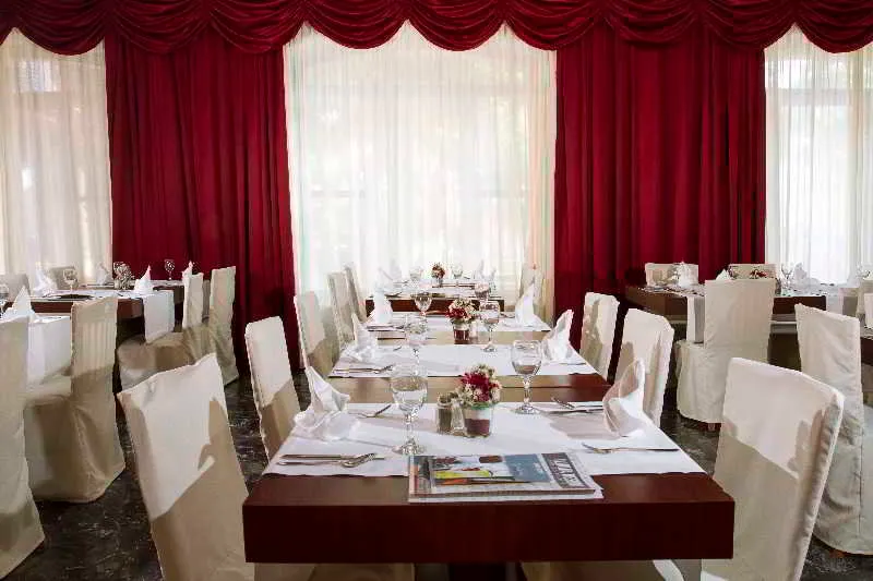 Villa Donat Depandence - Image 1