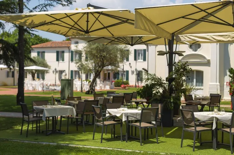 Relais Villa Fiorita - Image 1