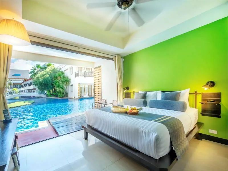 Lanta Cha-Da Beach Resort & Spa - Image 1