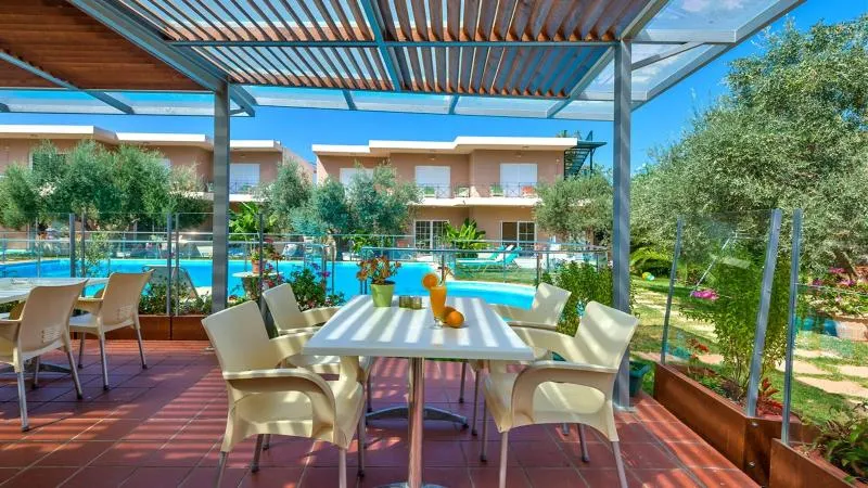 Elea Apartments - Image 1