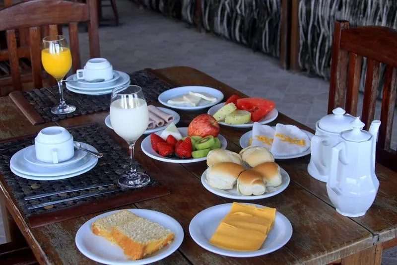Albacora Praia Hotel - Image 1