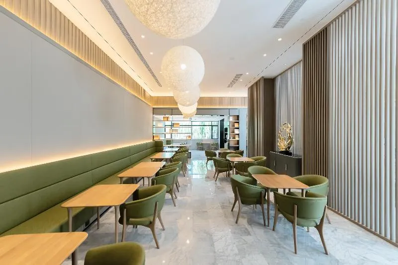 Ji Hotel Shanghai Xinzhuang - Image 1