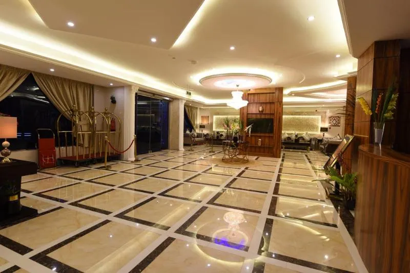 Clemence Hotel Suites - Image 1