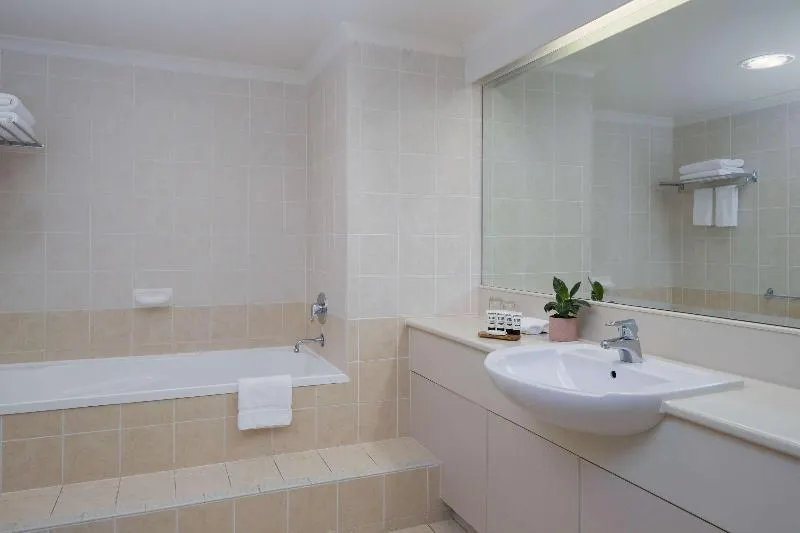 Rydges Norwest Sydney - Image 1