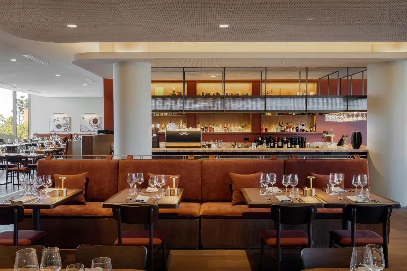 Crowne Plaza Geelong  - Image 1