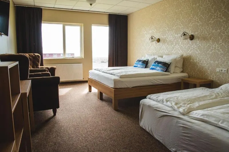 Hotel Dyrholaey - Image 1