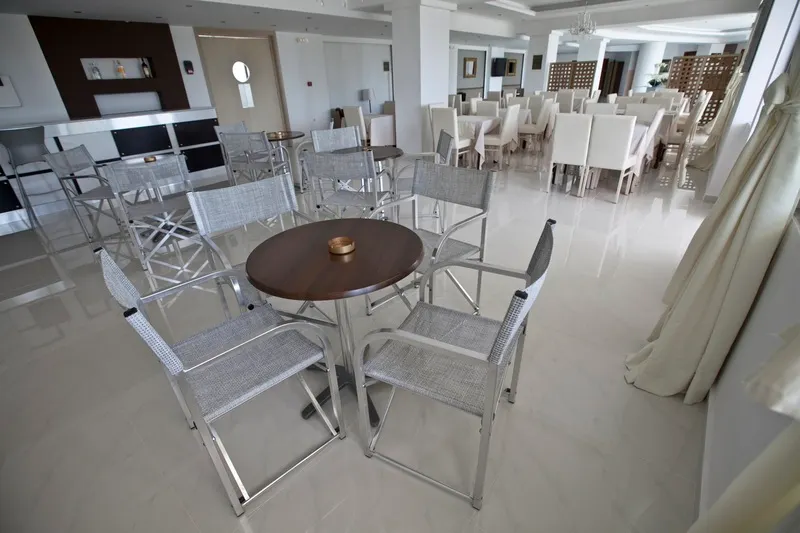 Sivila Hotel - Image 1