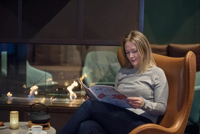 Radisson Blu Polar Spitsbergen - Image 1