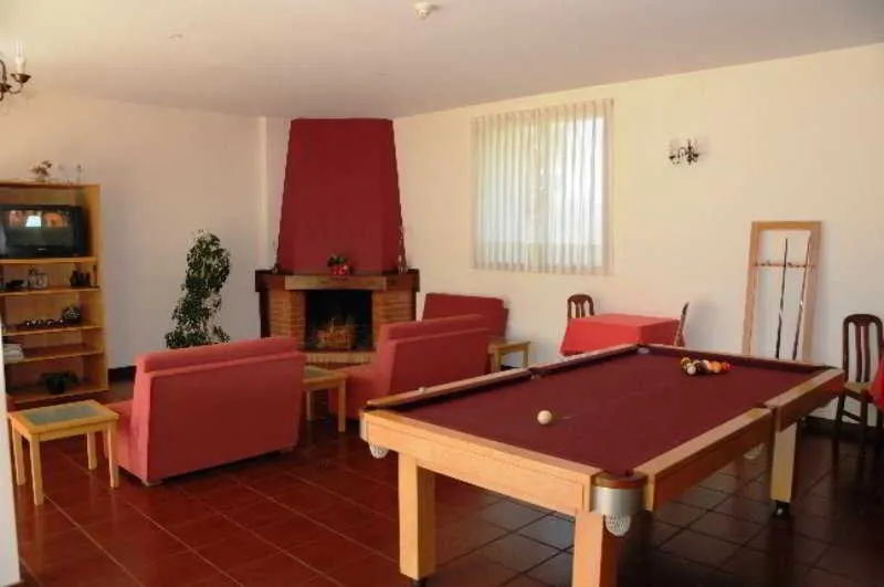Eco Salvador Hotel - Image 1
