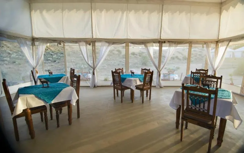Dhora Desert Resort and Spa - Image 1