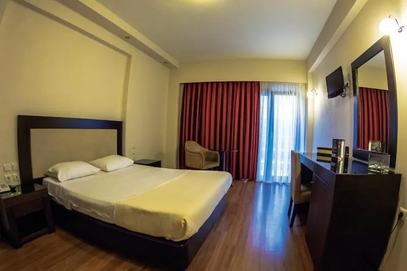 Giotis Boutique Hotel - Image 1
