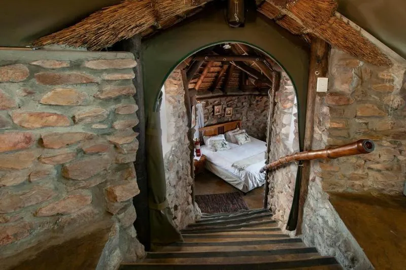 Outeniquabosch Lodge and Venue - Image 1