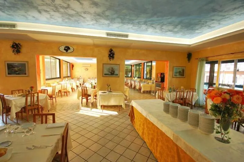 Hotel Silvaion - Image 1