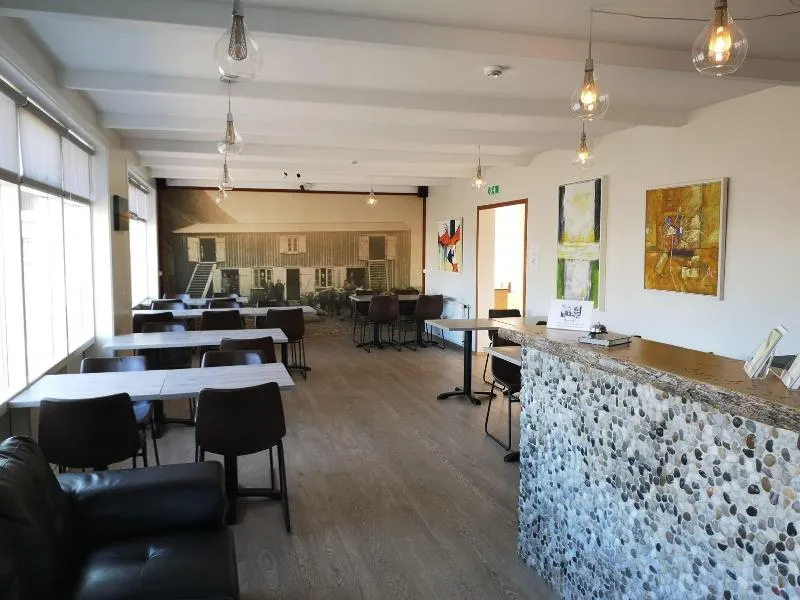 Puffin Hotel Vík - Image 1