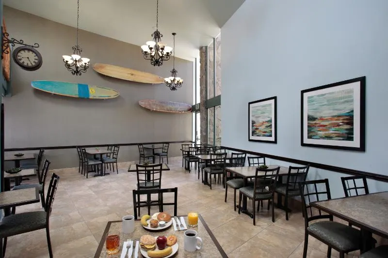 Shore Cliff Hotel - Image 1