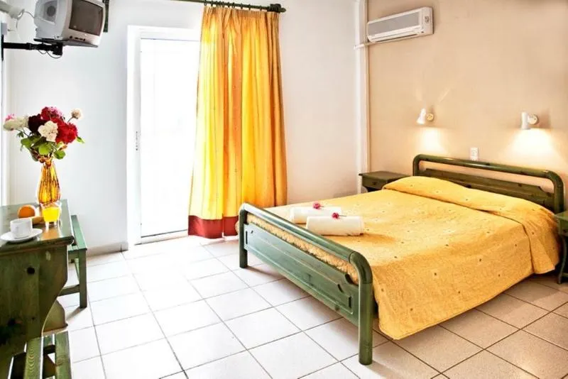 Telis Hotel - Image 1