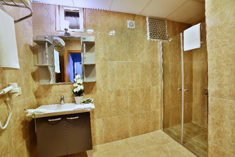 Ebrusun Konagi Hotel - Image 1