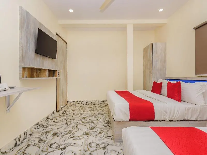 Hotel Good Luck Residency - Image 1