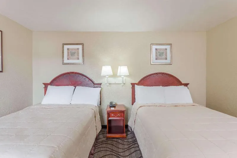 Victorville Travelodge - Image 1