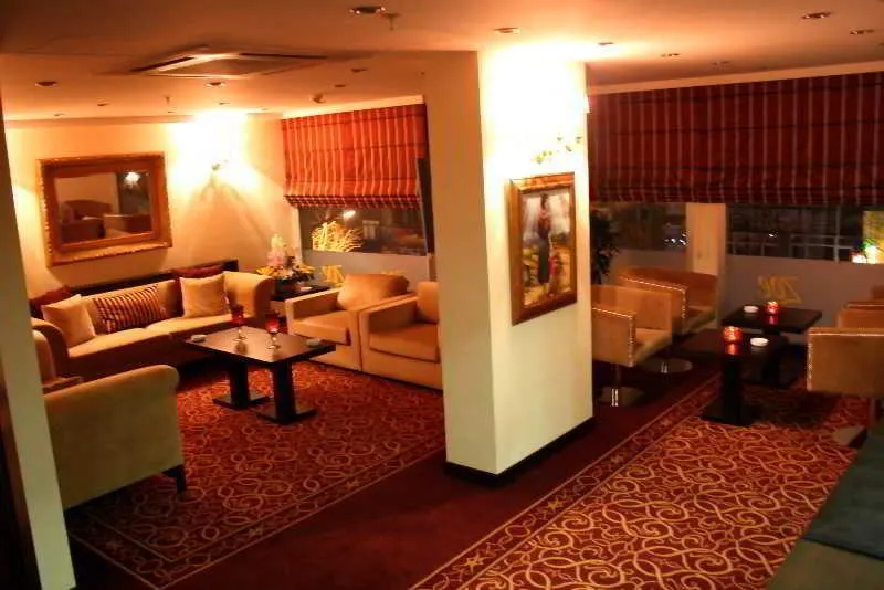 Zoe Boutique Hotel - Image 1