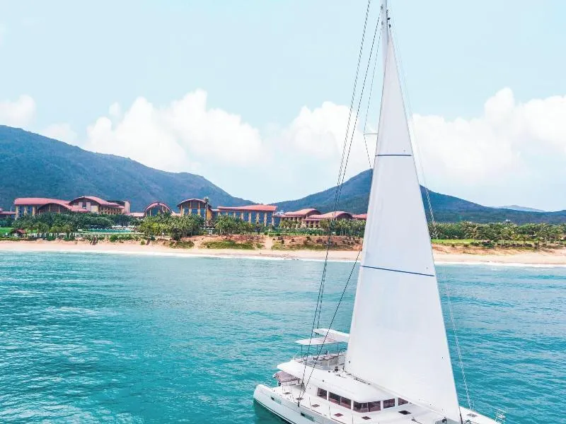 The St. Regis Sanya Yalong Bay Resort - Image 1
